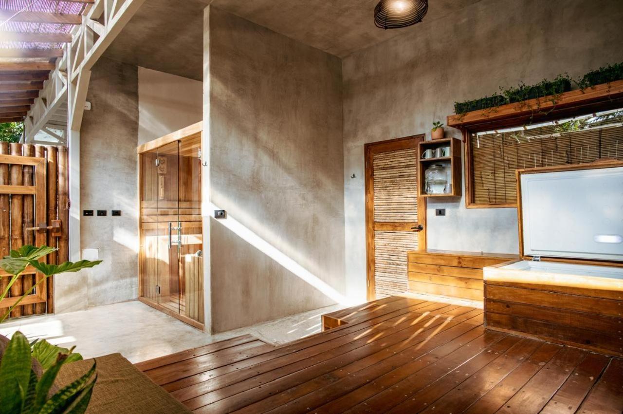 Griss Lodge & Spa Playa Santa Teresa  المظهر الخارجي الصورة